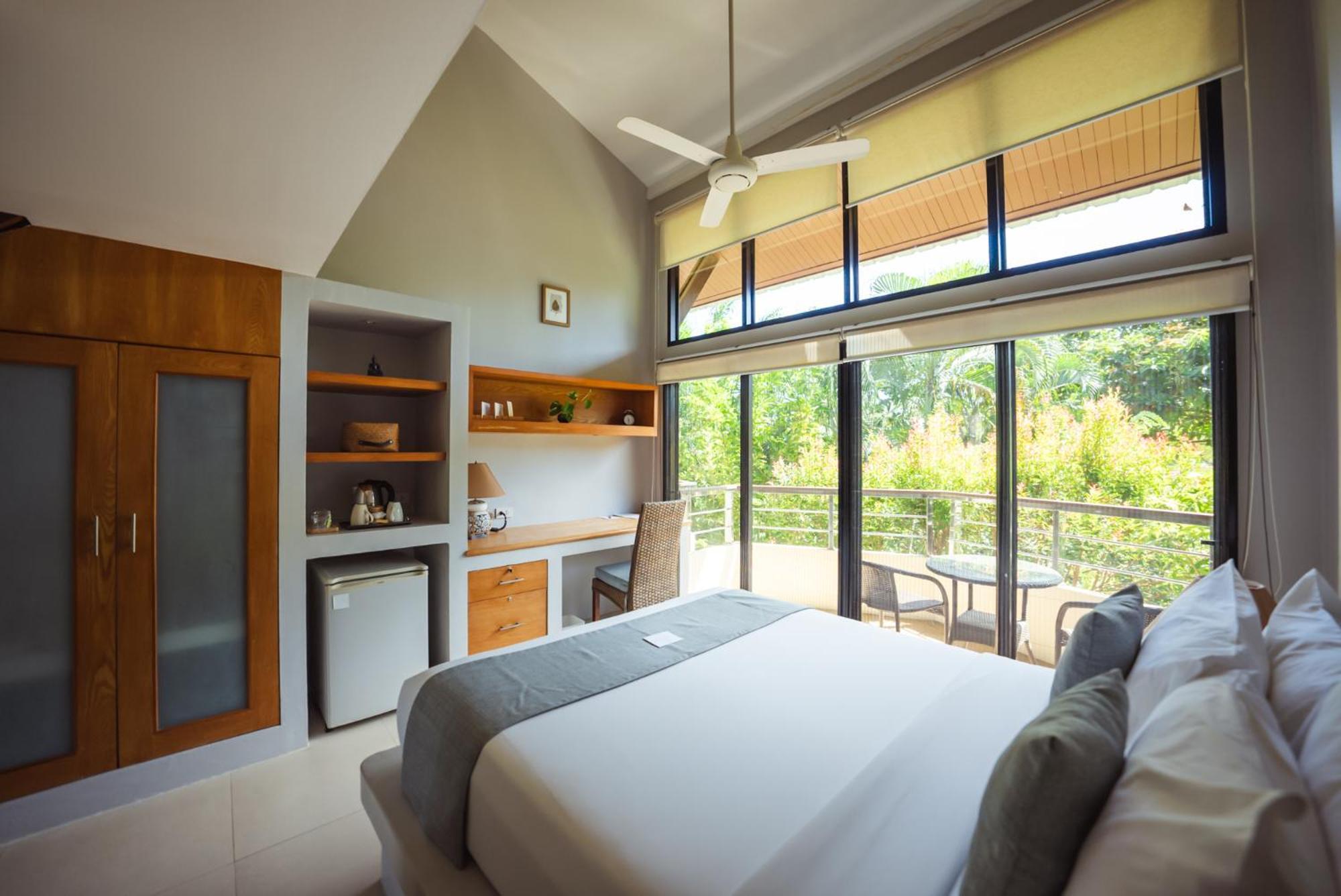 Samahita Retreat Hotel Laem Sor Exterior photo
